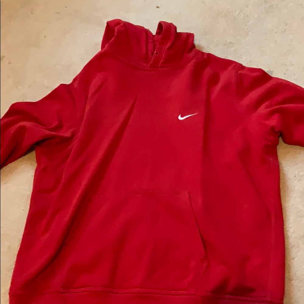 Large nike sweatshirt